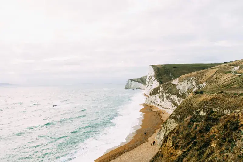 Cover Image for Exploring Coastal Adventures: Gear for Your Next Beach Trip