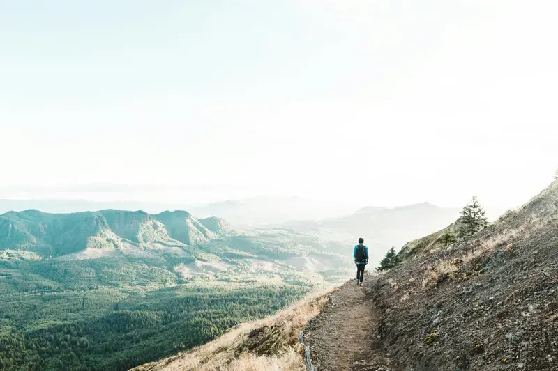 Cover Image for Essential Gear for a Memorable Hike: Tips from Saddle Mountain