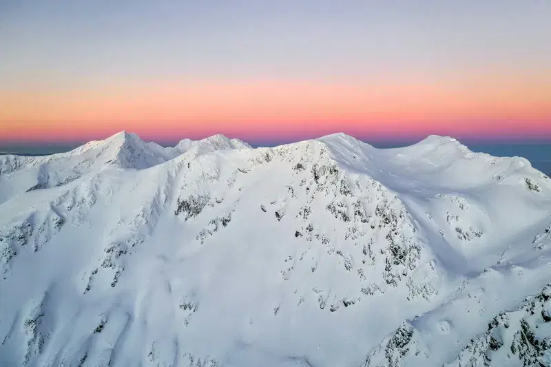 Cover Image for Exploring the Făgăraș Mountains: A Splitboarding Adventure