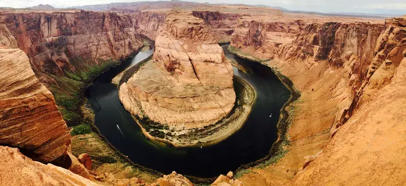 Cover Image for Exploring the Trails: A Guide to Outdoor Adventures at Horseshoe Bend