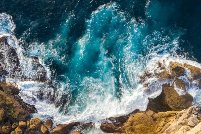 Cover Image for Essential Gear for Exploring Coastal Cliffs and Shores