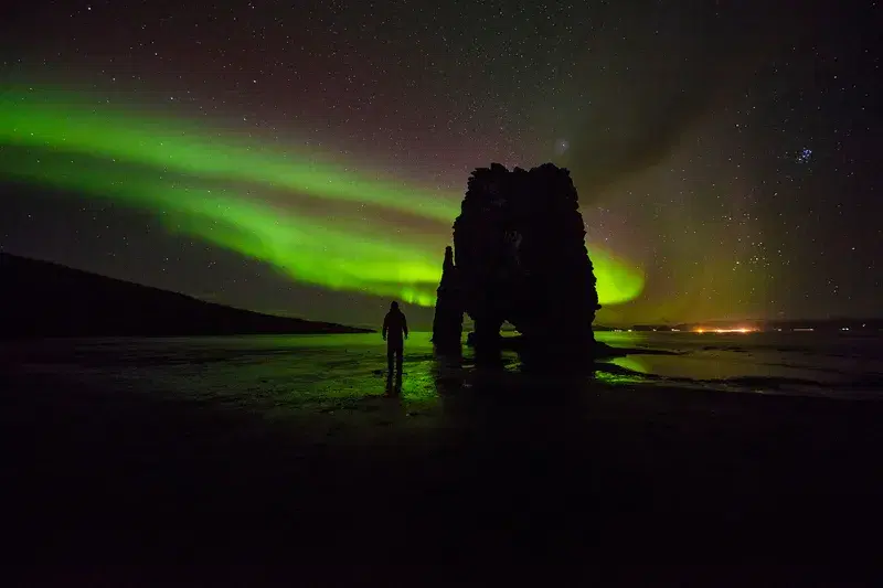 Cover Image for Essential Gear for Experiencing the Northern Lights in Iceland