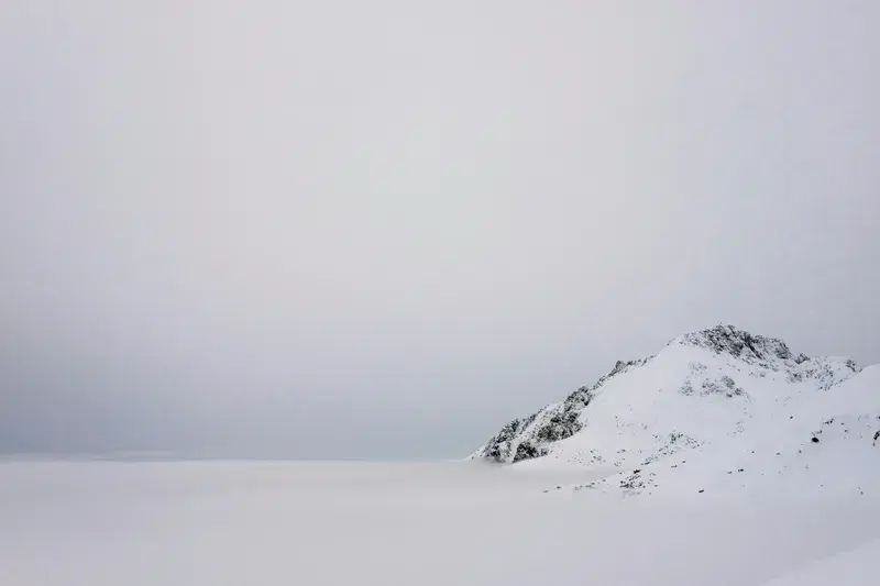 Cover Image for Top Gear for Snowboarding Adventures